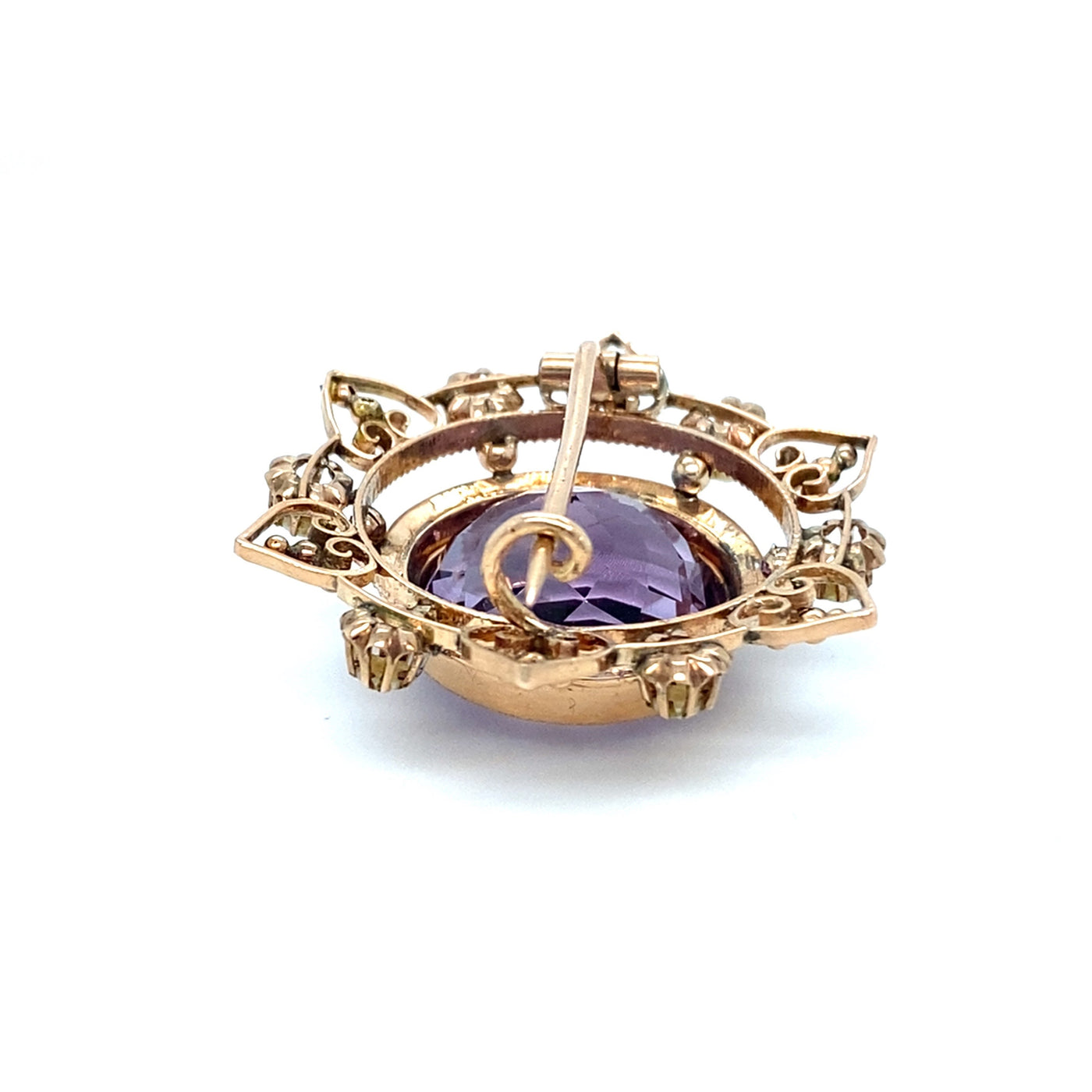 Beautiful Curves - Hübsche Goldbrosche mit Amethyst