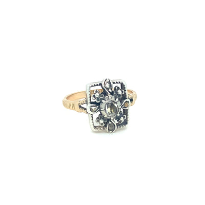 Floral Square - Antiker Ring mit Diamantrose
