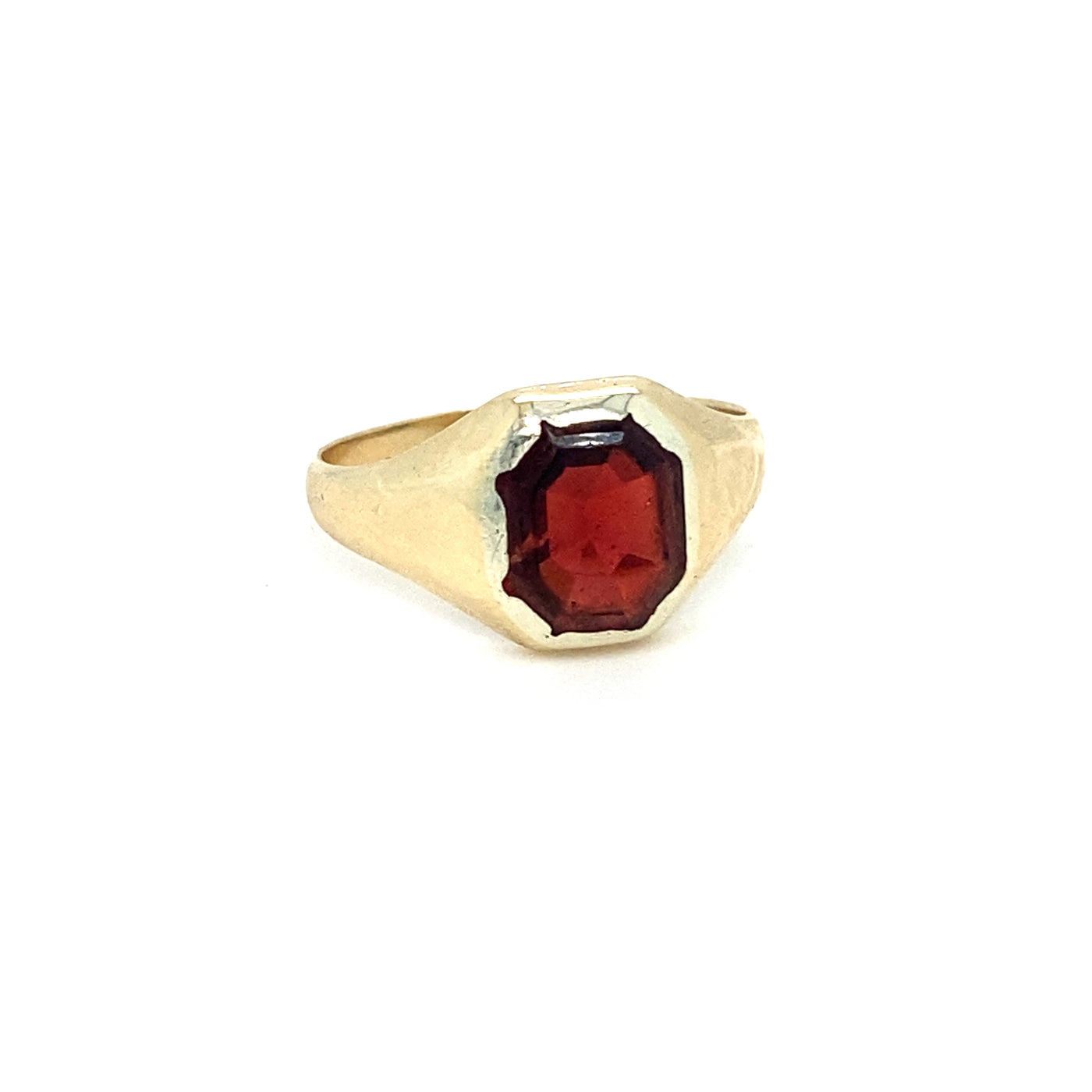 The Garnet Ring - Besonderer Granatring