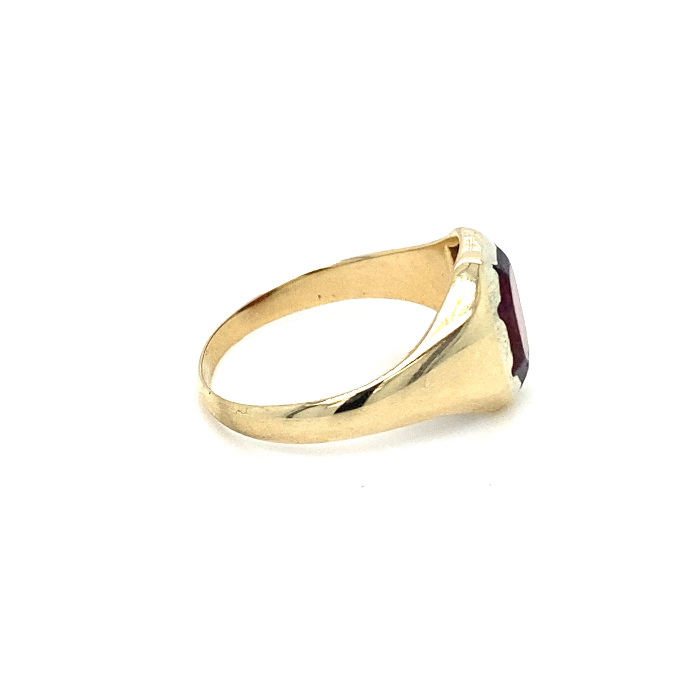 The Garnet Ring - Besonderer Granatring