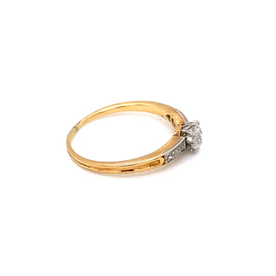 Simplicius - Feiner Ring mit Diamanten