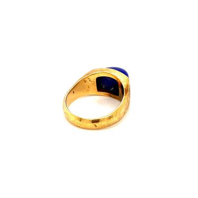 Blaue Kuppel - Goldring mit Lapiscabochon