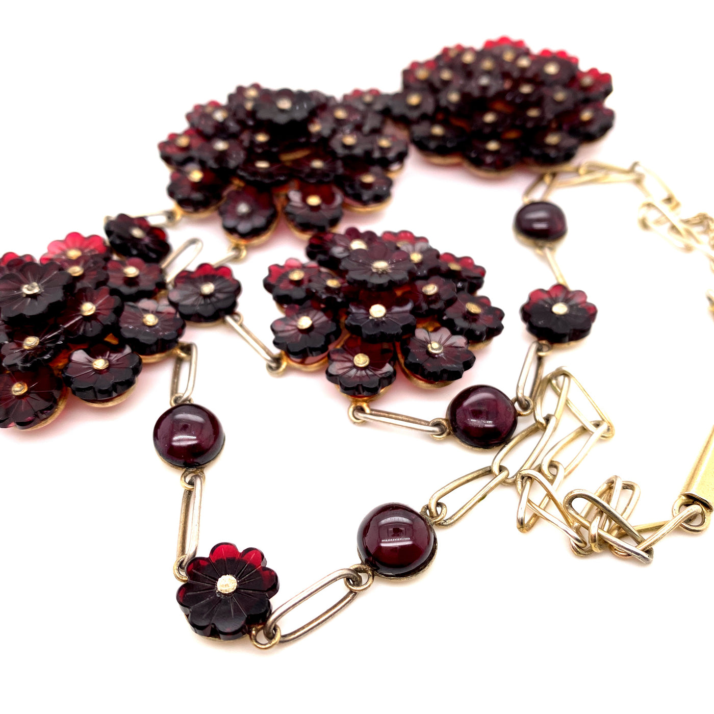 Flower Bomb - Opulentes Granatcollier