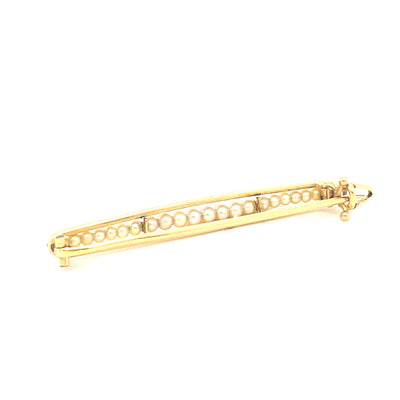 The Pearl Line - Feine, goldene Stabbrosche mit kleinen Perlen