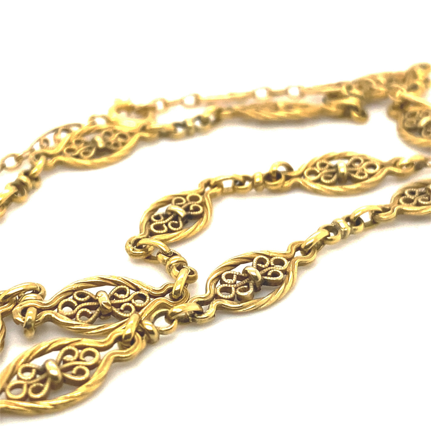 French Dressing - Filigrane Goldkette mit Ornamenten