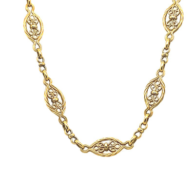 Goldkette mit filigranen Ornamenten