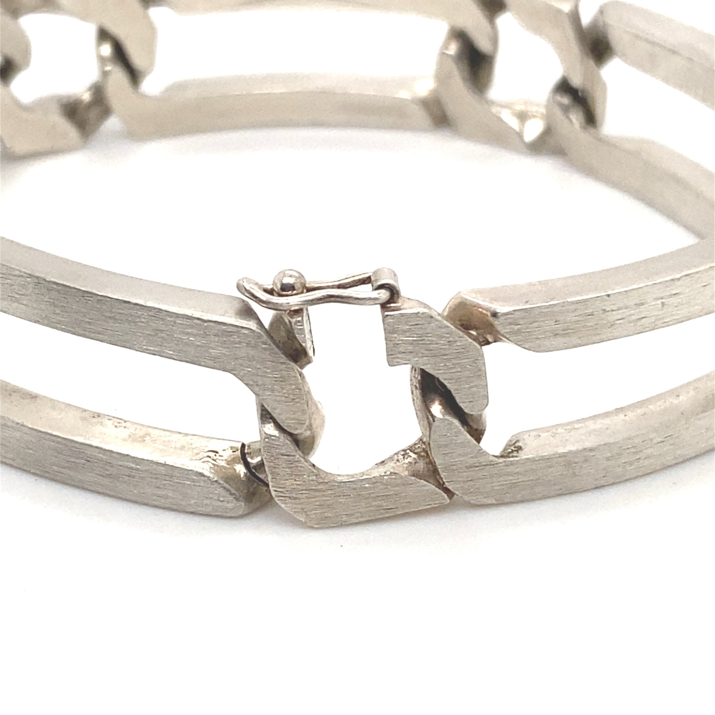 Precious Patterns - Cooles Silberarmband Panzermuster