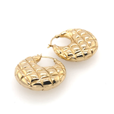 Padded and Pierced - Coole Goldcreolen