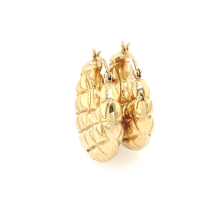 Padded and Pierced - Coole Goldcreolen