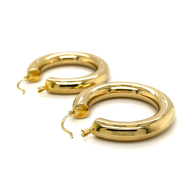 Golden Loops - Elegante Goldohrringe