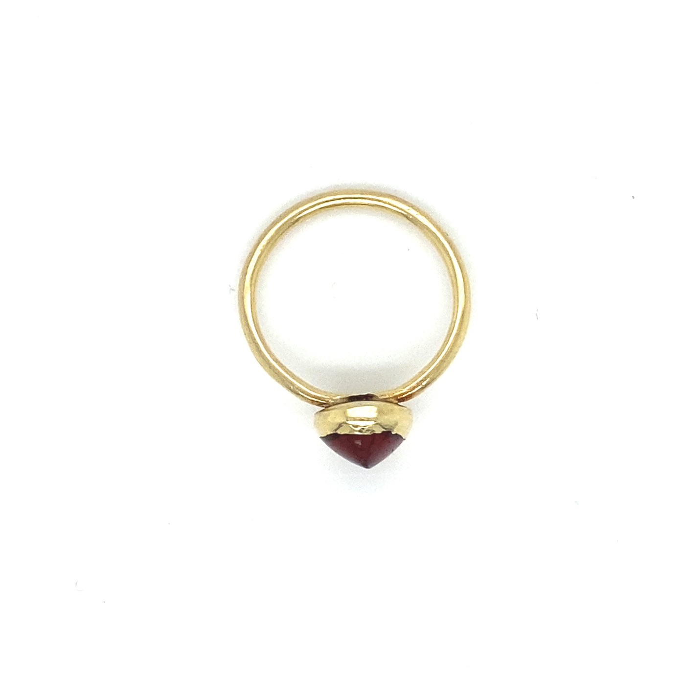 Sweet Sugarloaf - Feiner und moderner Goldring mit Granat