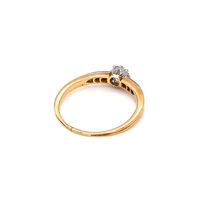 Simplicius - Feiner Ring mit Diamanten