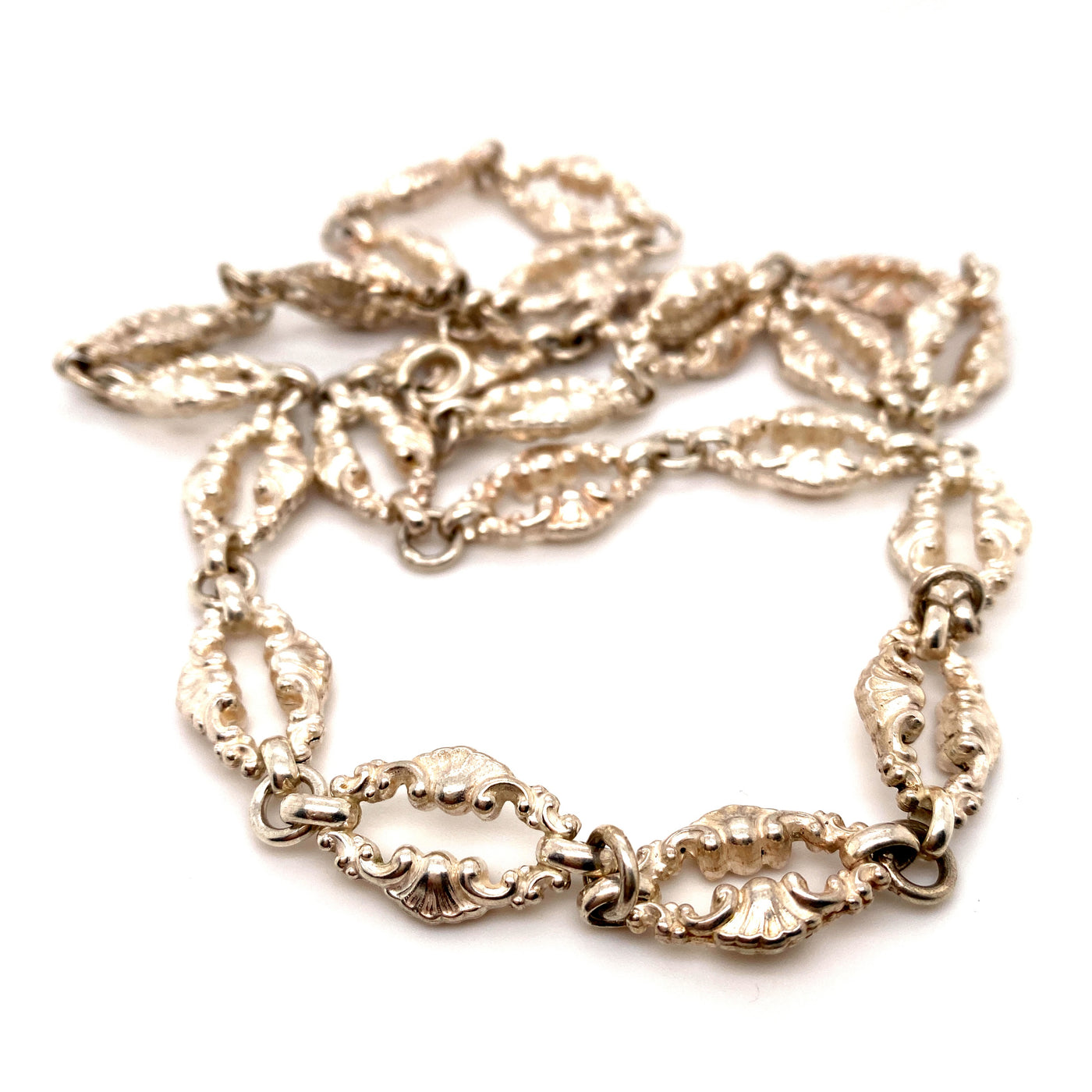 Rock the Rocaille - Verspielte Silberkette