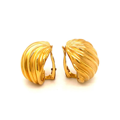 Riding the Waves of Gold - Extravagante Goldohrclips