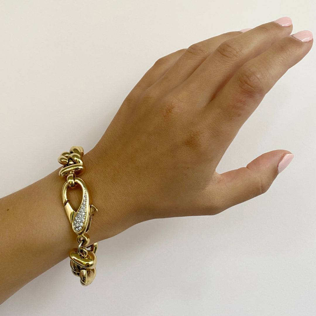 On the Hook - Tolles Panzerarmband Rund