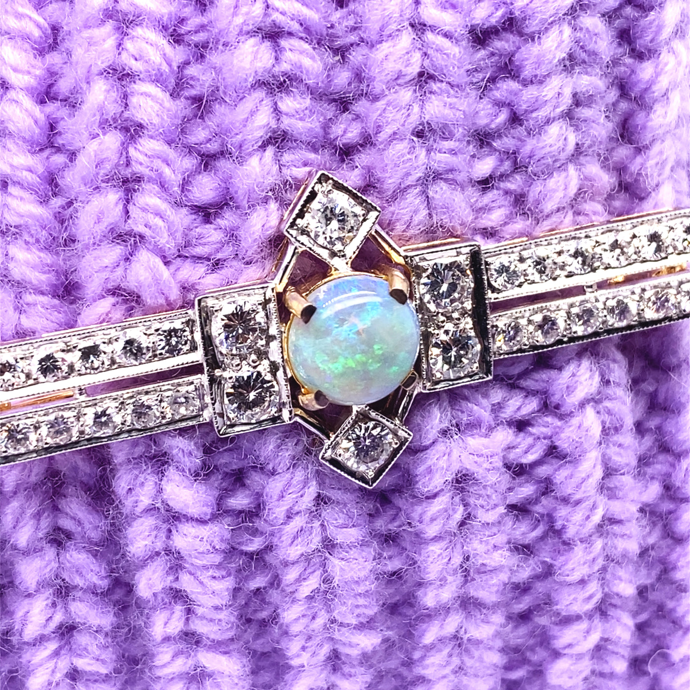 Opal Glam - Stabbrosche mit Opal und Diamanten