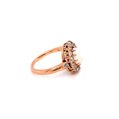 Rainbow Ring - Diamantring mit Opal-Cabochon