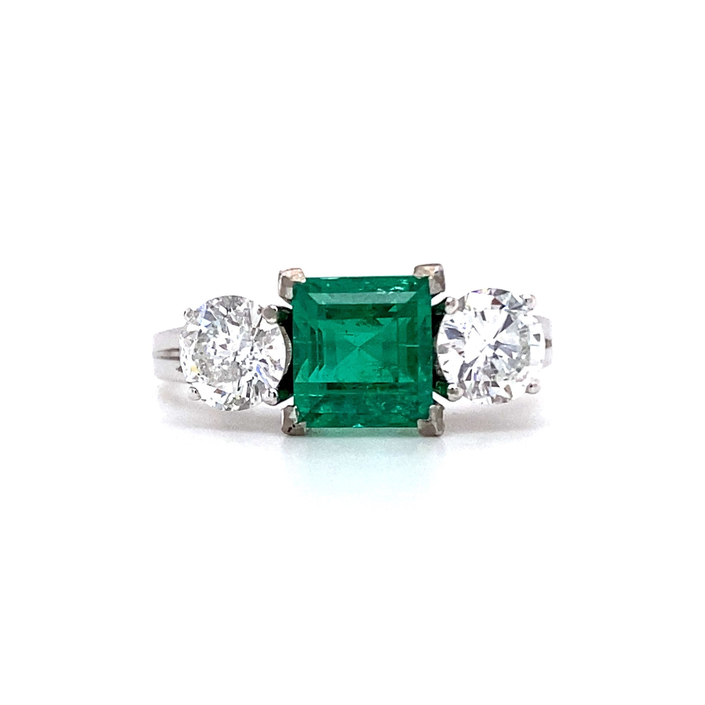 Colombian Green - Smaragdring mit Diamanten